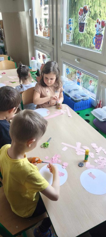 Żabki: Kwiecień 2025 - Zdjęcie 54
