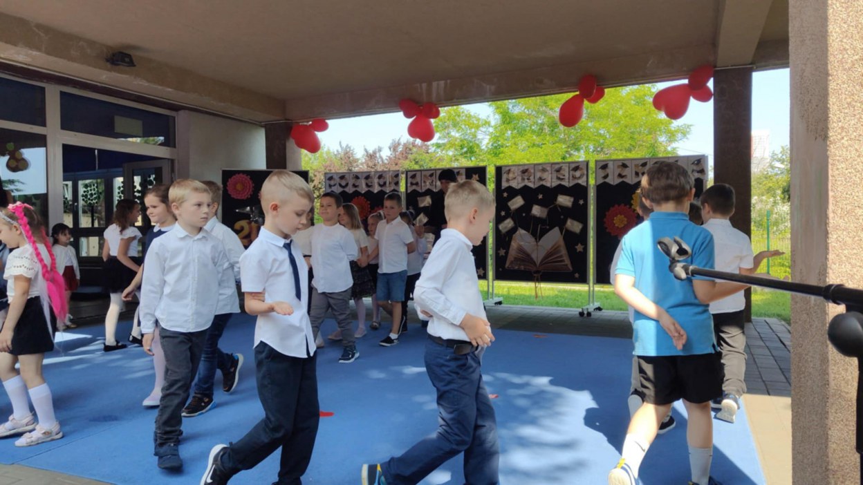 Pożegnanie dzieci odchodzących do szkoły: Czerwiec 2025 - Zdjęcie 72