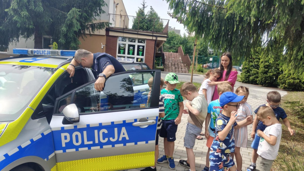 Spotkanie z funkcjonariuszem policji- Bezpieczne Wakacje 2025 - Zdjęcie 22