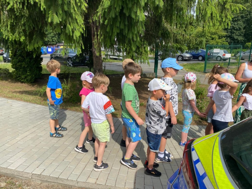 Spotkanie z funkcjonariuszem policji- Bezpieczne Wakacje 2025 - Zdjęcie 28