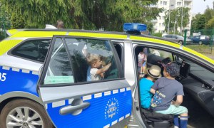 Spotkanie z funkcjonariuszem policji- Bezpieczne Wakacje 2025 - Zdjęcie 10