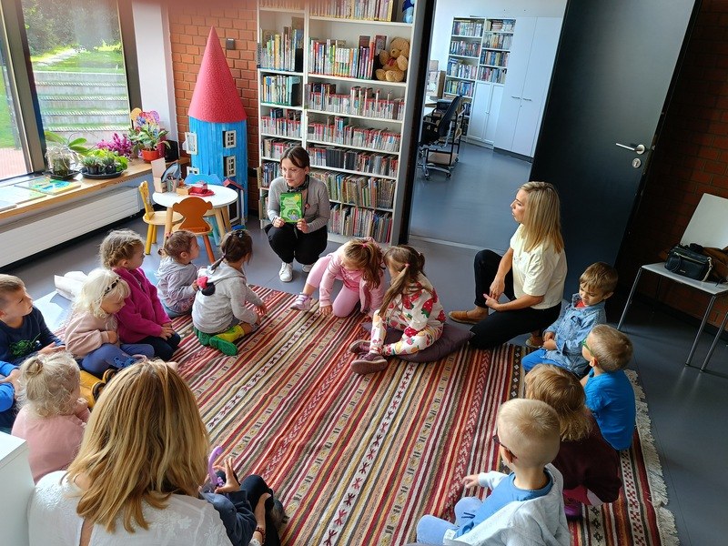 Sówki: Wyjście do biblioteki - Zdjęcie 6