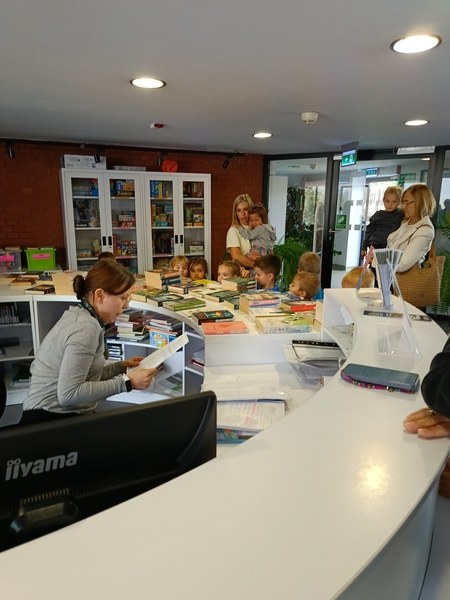 Sówki: Wyjście do biblioteki - Zdjęcie 20