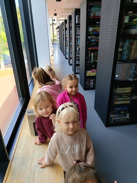 Sówki: Wyjście do biblioteki - Zdjęcie 26