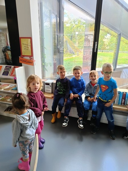 Sówki: Wyjście do biblioteki - Zdjęcie 31