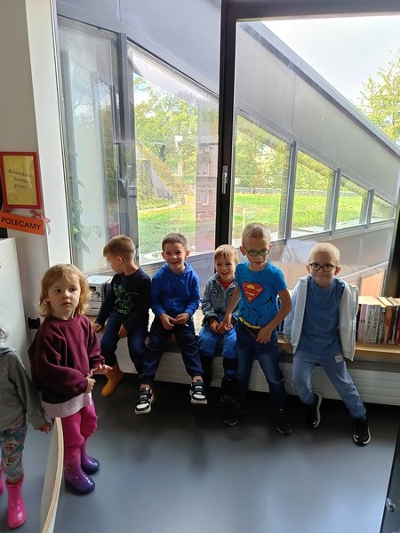 Sówki: Wyjście do biblioteki - Zdjęcie 32