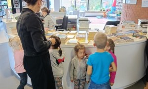 Sówki: Wyjście do biblioteki - Zdjęcie 41