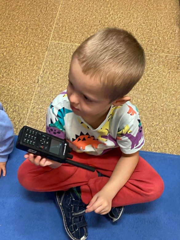 Spotkanie z Policjantem: Bezpieczna Droga Do Przedszkola - Zdjęcie 37