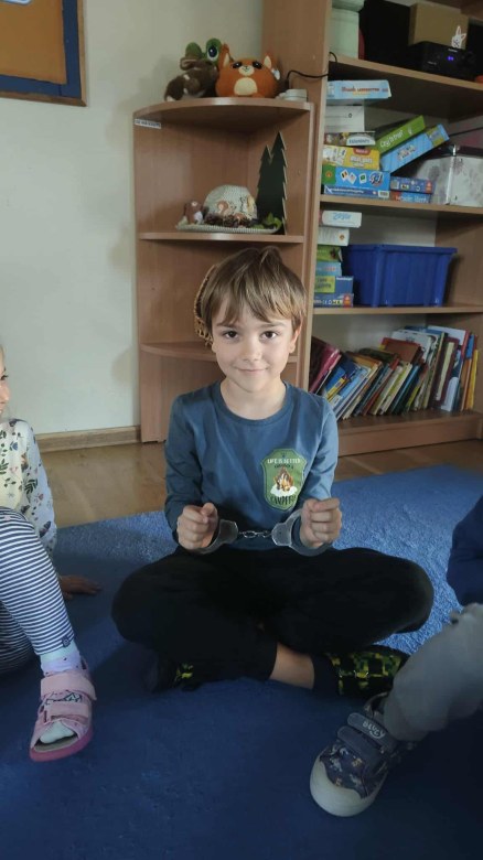 Spotkanie z Policjantem: Bezpieczna Droga Do Przedszkola - Zdjęcie 39