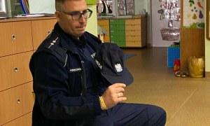 Spotkanie z Policjantem: Bezpieczna Droga Do Przedszkola - Zdjęcie 42