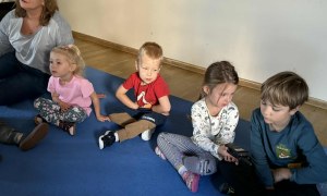 Spotkanie z Policjantem: Bezpieczna Droga Do Przedszkola - Zdjęcie 62