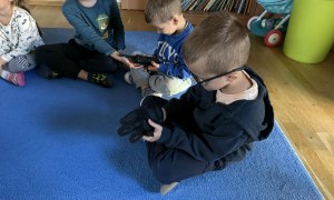 Spotkanie z Policjantem: Bezpieczna Droga Do Przedszkola - Zdjęcie 73