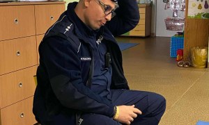 Spotkanie z Policjantem: Bezpieczna Droga Do Przedszkola - Zdjęcie 41
