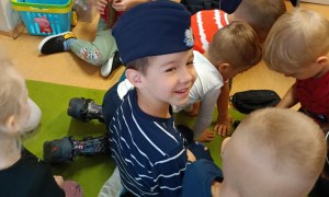 Spotkanie z Policjantem: Bezpieczna Droga Do Przedszkola - Zdjęcie 57