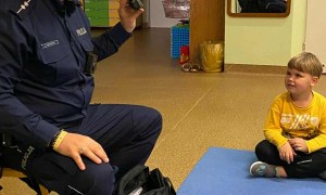 Spotkanie z Policjantem: Bezpieczna Droga Do Przedszkola - Zdjęcie 68