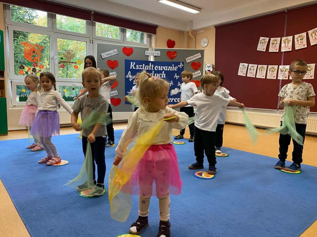 Akademia z okazji Dnia Edukacji Narodowej - Zdjęcie 24