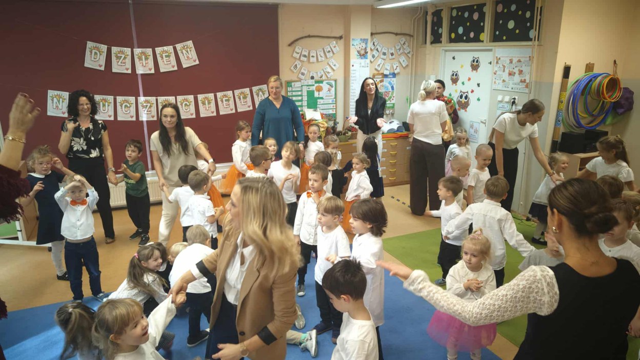 Akademia z okazji Dnia Edukacji Narodowej - Zdjęcie 60