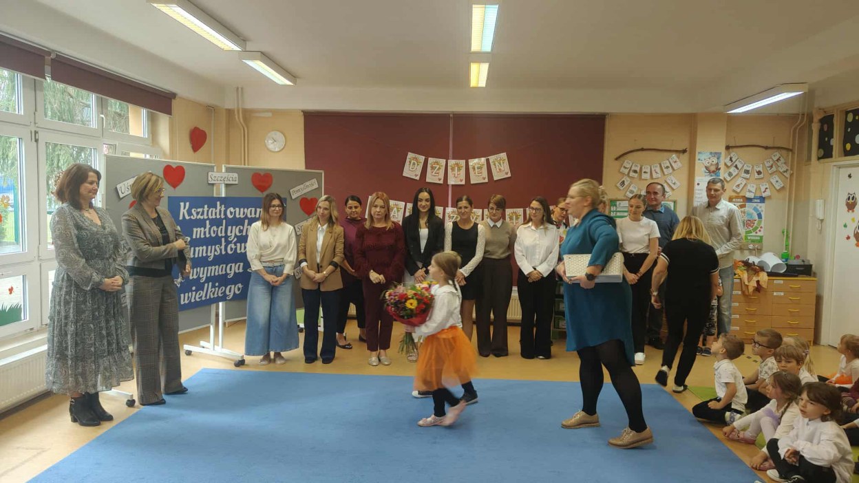 Akademia z okazji Dnia Edukacji Narodowej - Zdjęcie 72