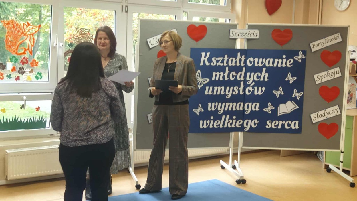 Akademia z okazji Dnia Edukacji Narodowej - Zdjęcie 70