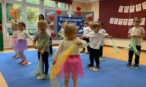 Akademia z okazji Dnia Edukacji Narodowej - Zdjęcie 24