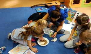 Światowy Dzień Mycia Rąk w grupie Sówki - Zdjęcie 5