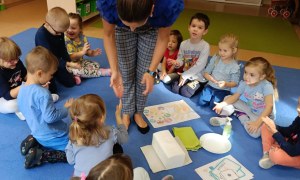 Światowy Dzień Mycia Rąk w grupie Sówki - Zdjęcie 3