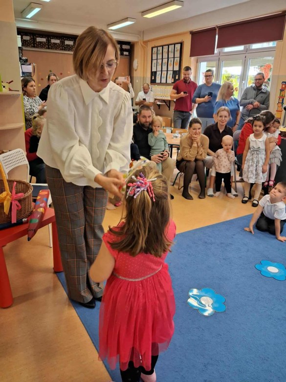 Pasowanie na Przedszkolaka: Sówki 2025 - Zdjęcie 11