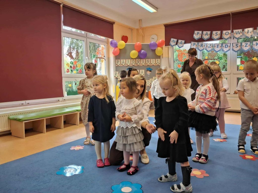 Pasowanie na Przedszkolaka: Sówki 2025 - Zdjęcie 15