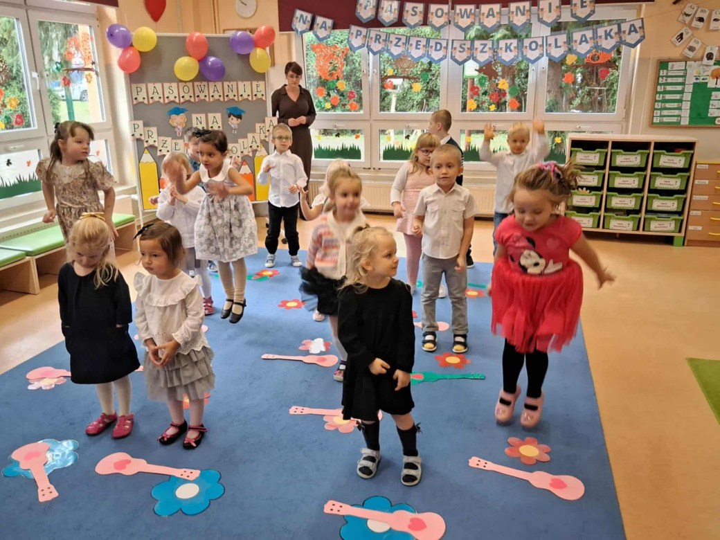 Pasowanie na Przedszkolaka: Sówki 2025 - Zdjęcie 43