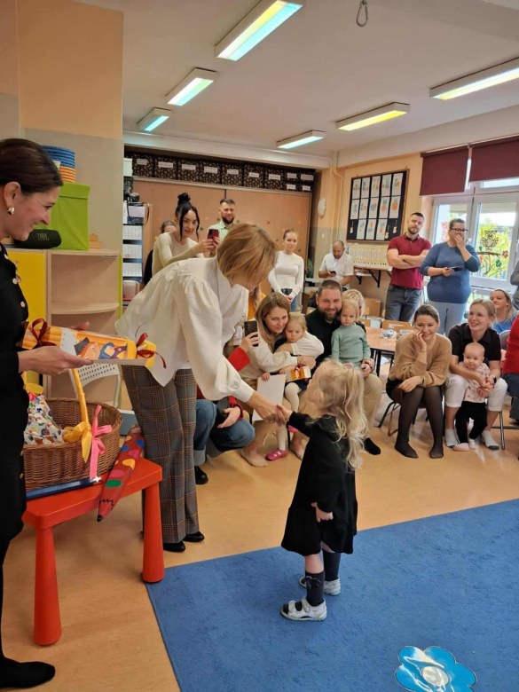 Pasowanie na Przedszkolaka: Sówki 2025 - Zdjęcie 44