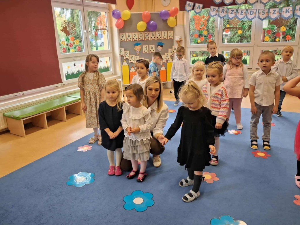 Pasowanie na Przedszkolaka: Sówki 2025 - Zdjęcie 16