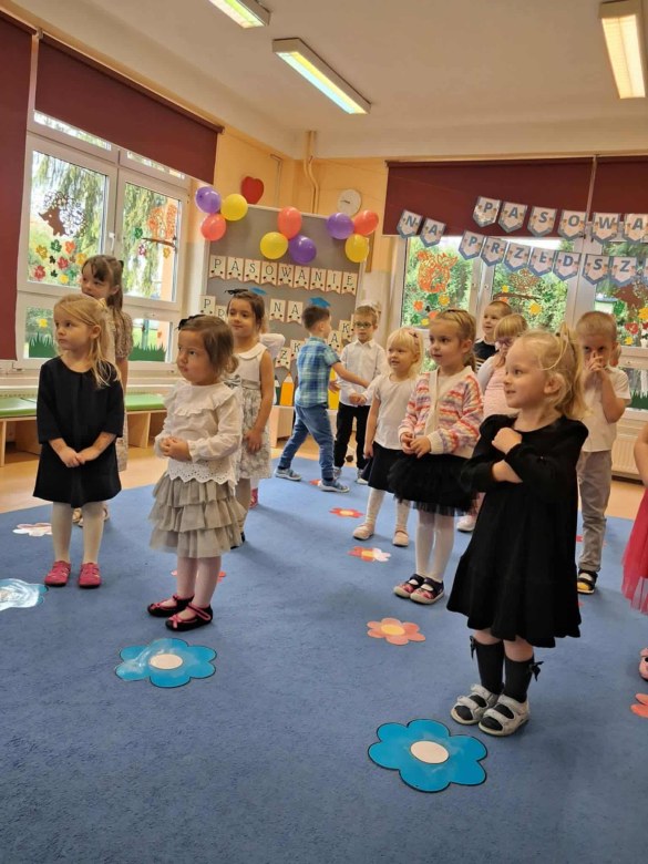 Pasowanie na Przedszkolaka: Sówki 2025 - Zdjęcie 20