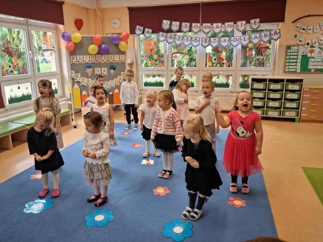 Pasowanie na Przedszkolaka: Sówki 2025 - Zdjęcie 52