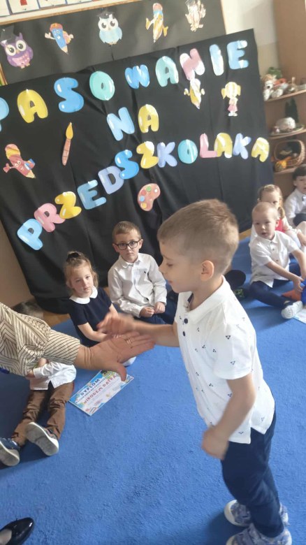 Pasowanie na Przedszkolaka: Żabki 2025 - Zdjęcie 8