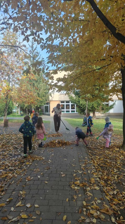 Żabki: Październik 2025 - Zdjęcie 150