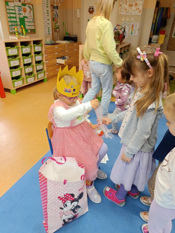 Sówki: Październik 2025 - Zdjęcie 15