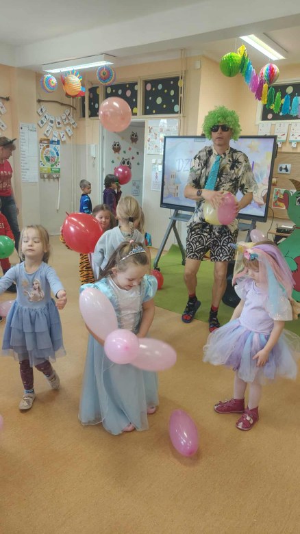 Światowy Dzień Postaci z Bajek - Zdjęcie 9