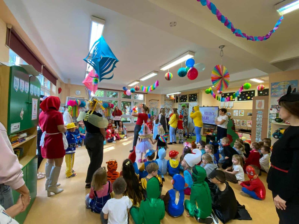 Światowy Dzień Postaci z Bajek - Zdjęcie 22