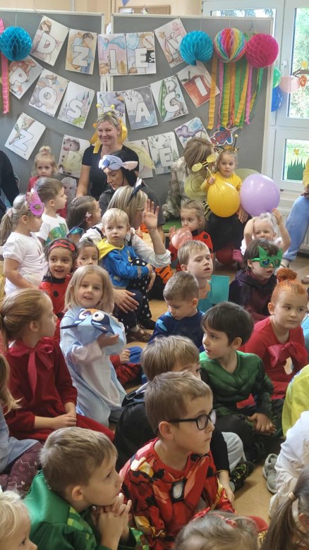 Światowy Dzień Postaci z Bajek - Zdjęcie 127