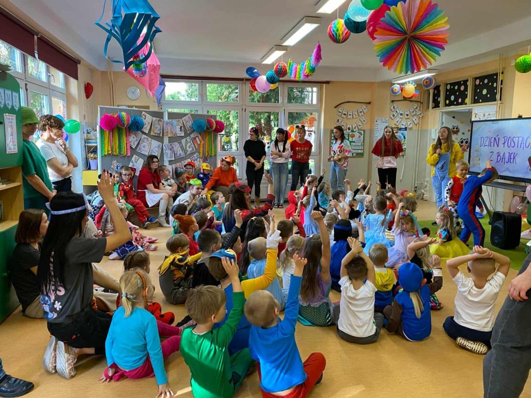 Światowy Dzień Postaci z Bajek - Zdjęcie 32