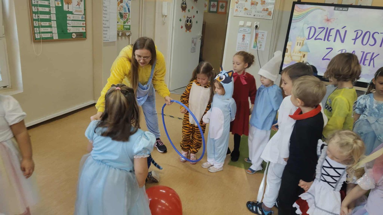 Światowy Dzień Postaci z Bajek - Zdjęcie 34