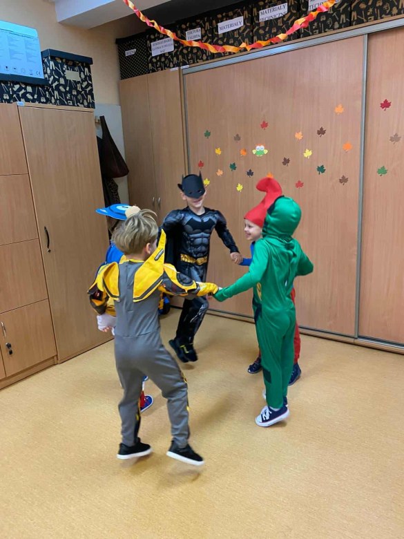 Światowy Dzień Postaci z Bajek - Zdjęcie 56