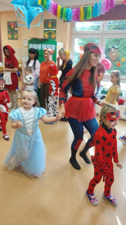 Światowy Dzień Postaci z Bajek - Zdjęcie 95