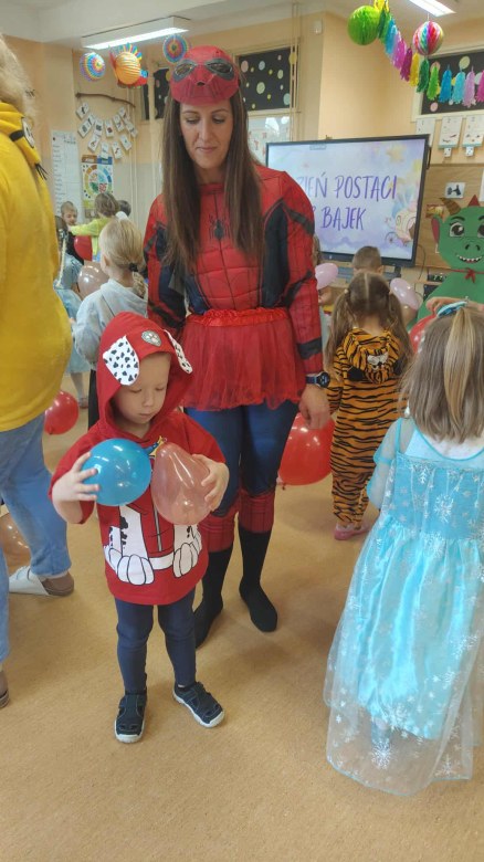 Światowy Dzień Postaci z Bajek - Zdjęcie 107