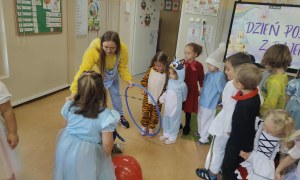 Światowy Dzień Postaci z Bajek - Zdjęcie 34