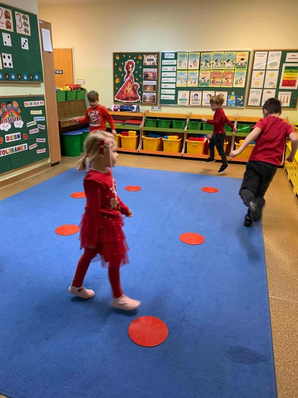 Międzynarodowy Dzień Przeciwdziałania Przemocy wobec Dzieci - Zdjęcie 9