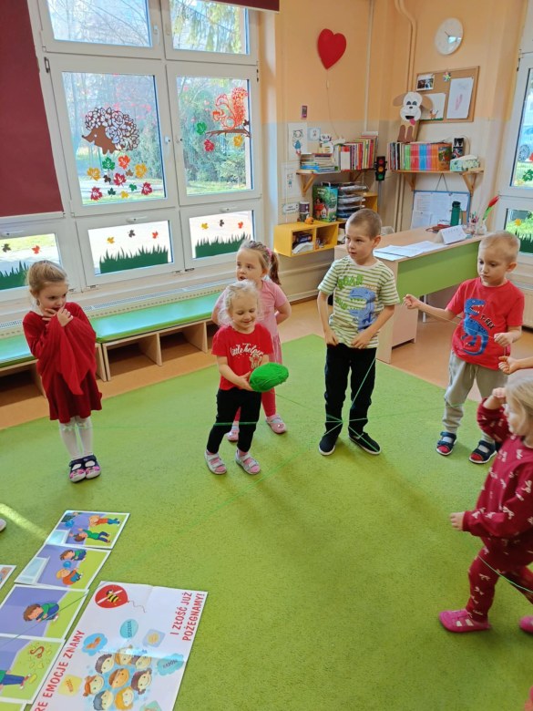 Międzynarodowy Dzień Przeciwdziałania Przemocy wobec Dzieci - Zdjęcie 11