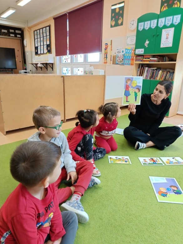 Międzynarodowy Dzień Przeciwdziałania Przemocy wobec Dzieci - Zdjęcie 12