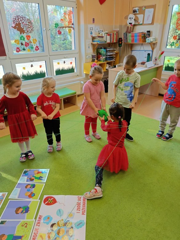 Międzynarodowy Dzień Przeciwdziałania Przemocy wobec Dzieci - Zdjęcie 51