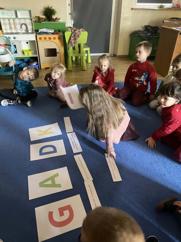 Międzynarodowy Dzień Przeciwdziałania Przemocy wobec Dzieci - Zdjęcie 60